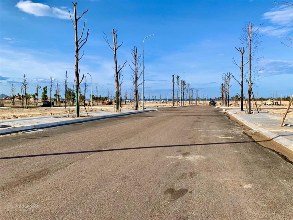 Bán nhanh lô nhơn hội pk2 view biển giá 1 tỷ 450.