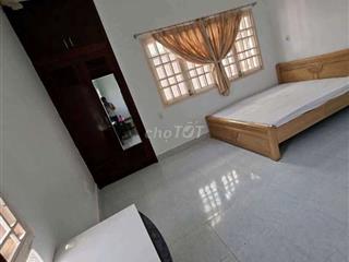 PHÒNG TRỌ SV NỮ GẦN ĐH VĂN LANG CS3