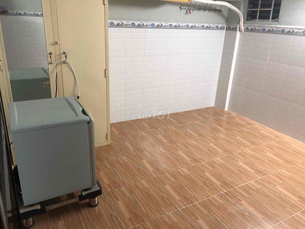 cho thuê phòng 19 lau 1 nguyễn duy dương