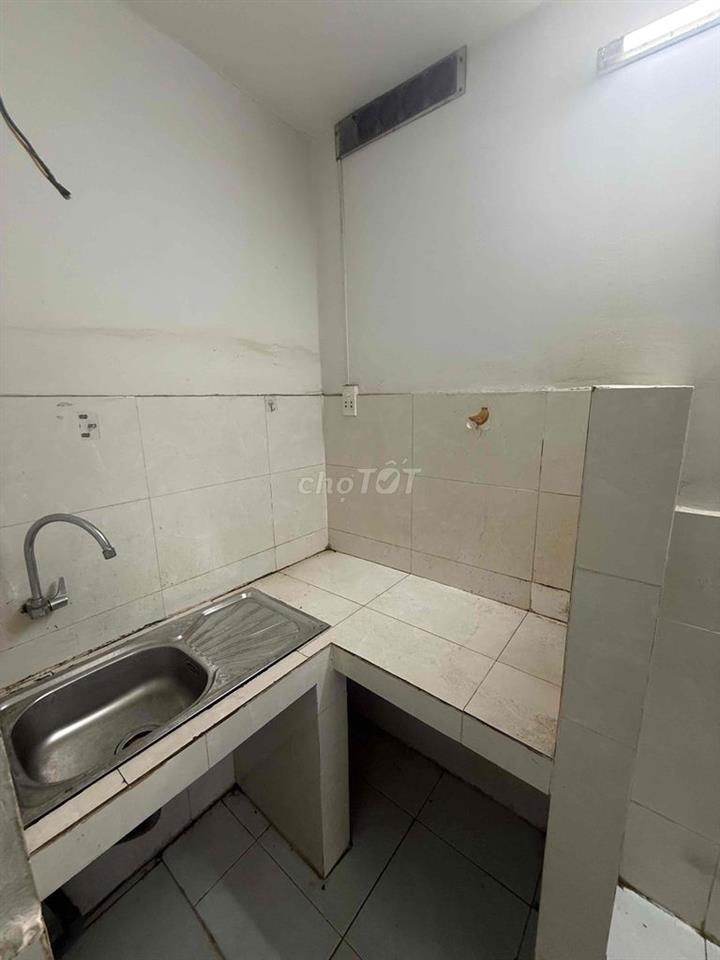 Phòng trọ 10m2 đường Trường Chinh-phường Tây Thạnh