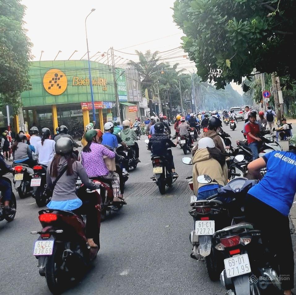 Bán nhà mặt tiền chợ kinh doanh giá tốt trong khu
