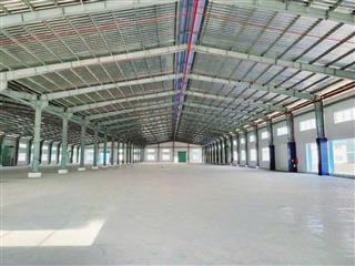 Cho thuê kho xưởng xây 2.600m² ở Đức Hòa, Long An giá 160tr/tháng.Mr.Tâm 0974480757