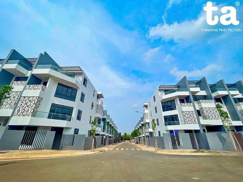 Bán nhà phố liền kề thành phố cà phê 125m2, 11,744 tỷ tại buôn ma thuột, uy tín hàng hiếm