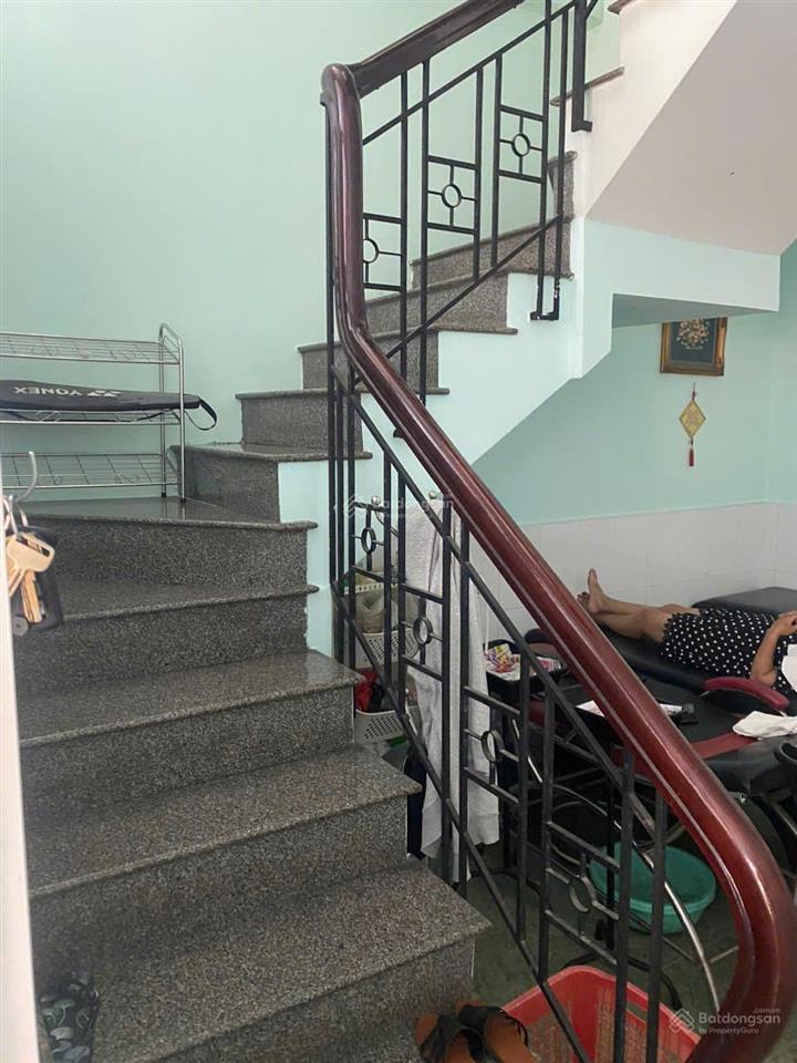 Nhà vừa ở vừa kinh doanh, dt 3.9x19m, cn 77m2, hxh bạch đằng