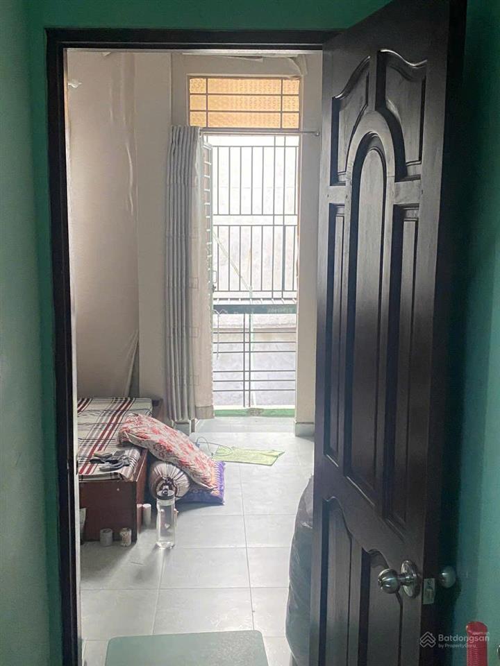 Nhà vừa ở vừa kinh doanh, dt 3.9x19m, cn 77m2, hxh bạch đằng