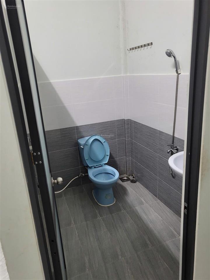 Nhà cấp 4 tiện xây mới, dt 5x18m, cn 90m2, hẻm xe tải gần bà chiểu