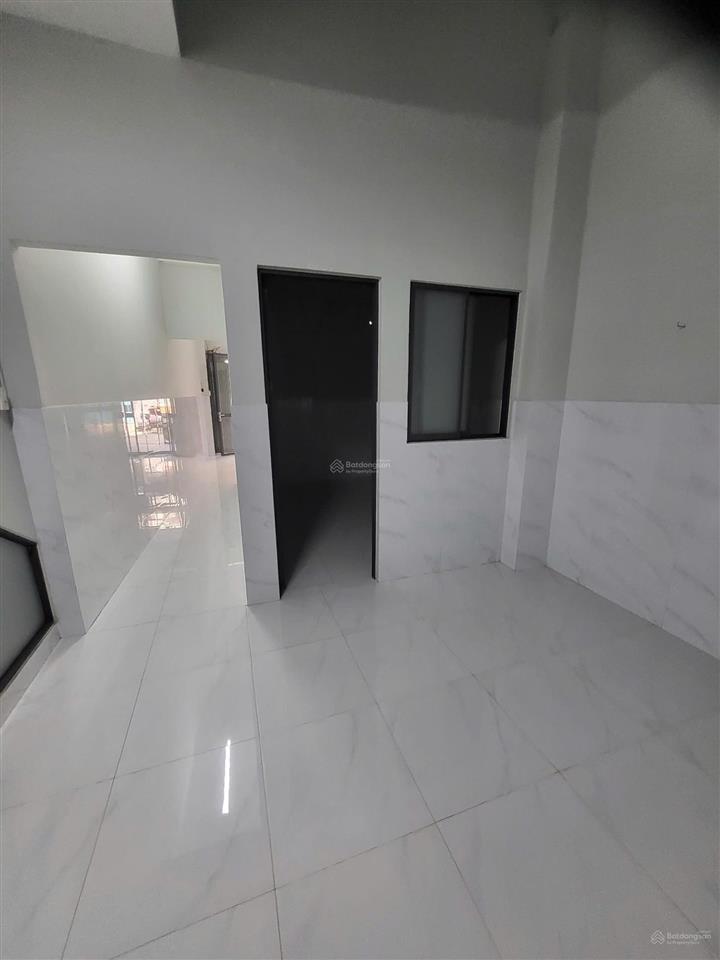 Nhà cấp 4 tiện xây mới, dt 5x18m, cn 90m2, hẻm xe tải gần bà chiểu