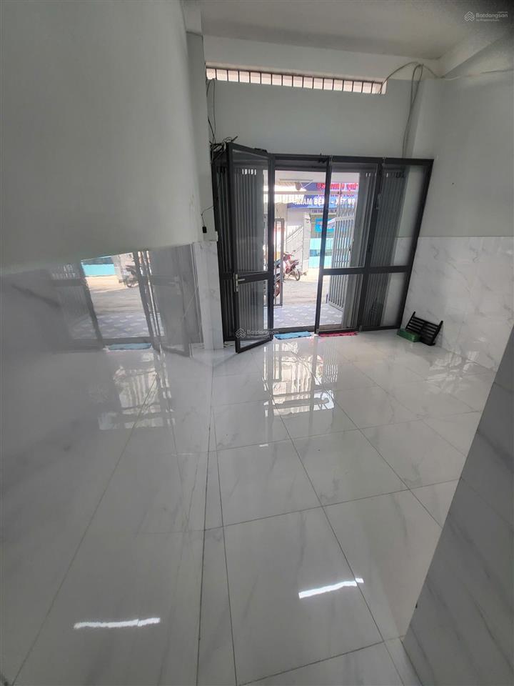 Nhà cấp 4 tiện xây mới, dt 5x18m, cn 90m2, hẻm xe tải gần bà chiểu