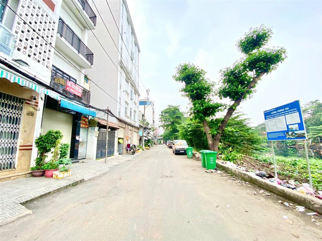 Nhà cấp 4 tiện xây mới, dt 4x21m, cn 84m2, hxh bùi đình túy gần rạch xuyên tâm