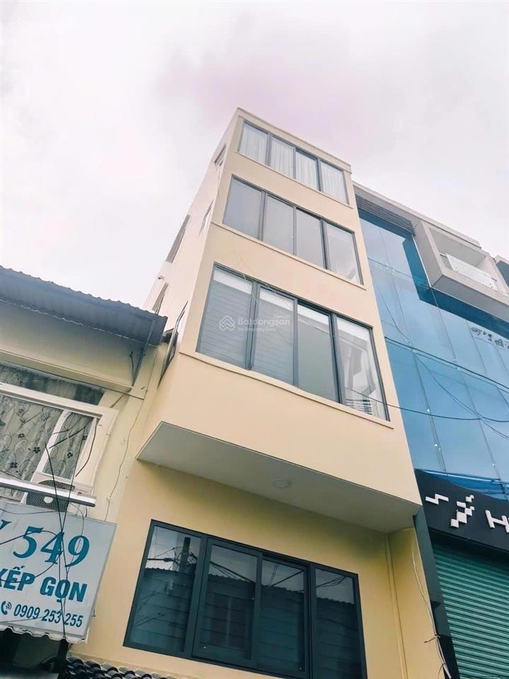 Bđs dòng tiền, 8 phòng ngủ, thu nhập 55tr/th, hxh sát mặt tiền nơ trang long, giá chỉ 10.9 tỷ