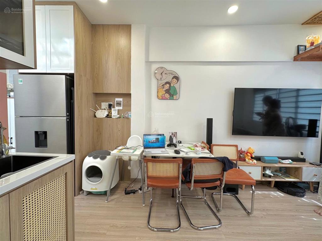 Bđs dòng tiền, 8 phòng ngủ, thu nhập 55tr/th, hxh sát mặt tiền nơ trang long, giá chỉ 10.9 tỷ