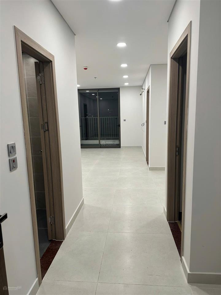 Bán căn 101m2 tầng cao view thoáng giá chưa từng có 6,5 tỷ