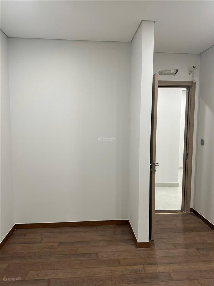 Bán căn 101m2 tầng cao view thoáng giá chưa từng có 6,5 tỷ