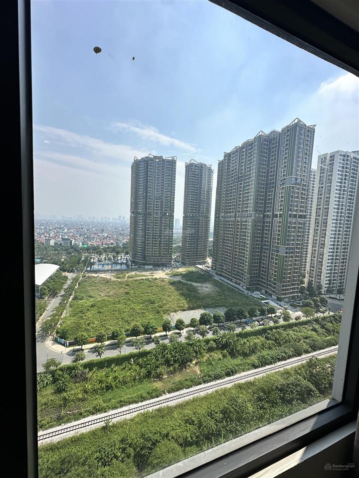 Hot cho thuê 3pn 82m2 chỉ 10.5 triệu sakura