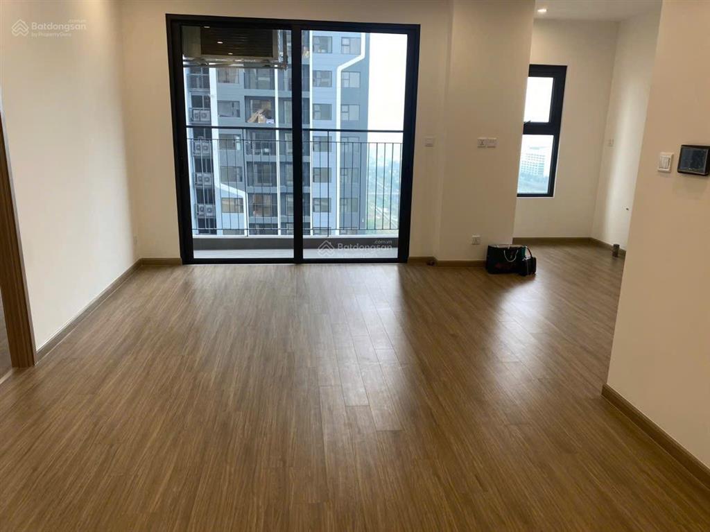 Hot cho thuê 3pn 82m2 chỉ 10.5 triệu sakura