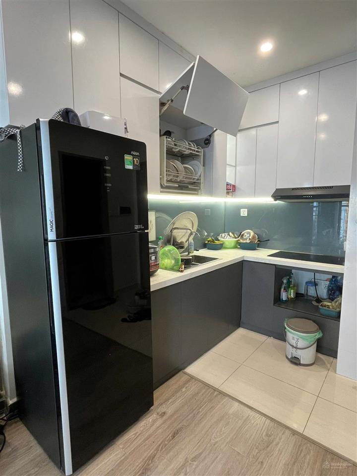 Hot! 2pn1vs 43m2 giá chỉ 9 tr/tháng vinhomes smart city