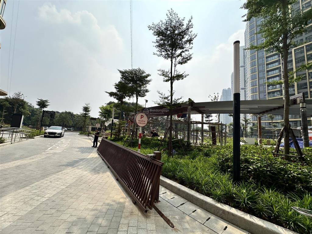 Cho thuê shop mặt sảnh đế chung cư lumier vinhomes smartcity tây mỗ
