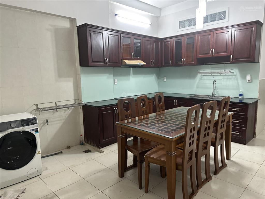 Nhà riêng mới, đẹp cho thuê. giá 12.6 triệu/tháng. phù hợp với gia đình có nhu cầu dài hạn.