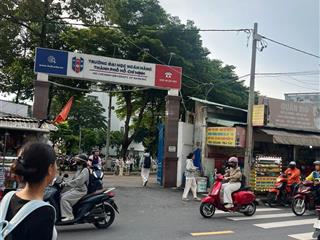 Nhà cấp 4 ngang 7 đối diện hẻm đại học ngân hàng, thích hợp xây mới