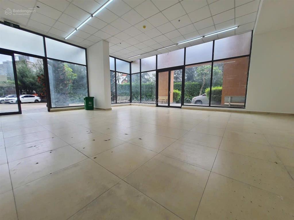 Cho thuê 230m2 shophouse thủ thiêm garden