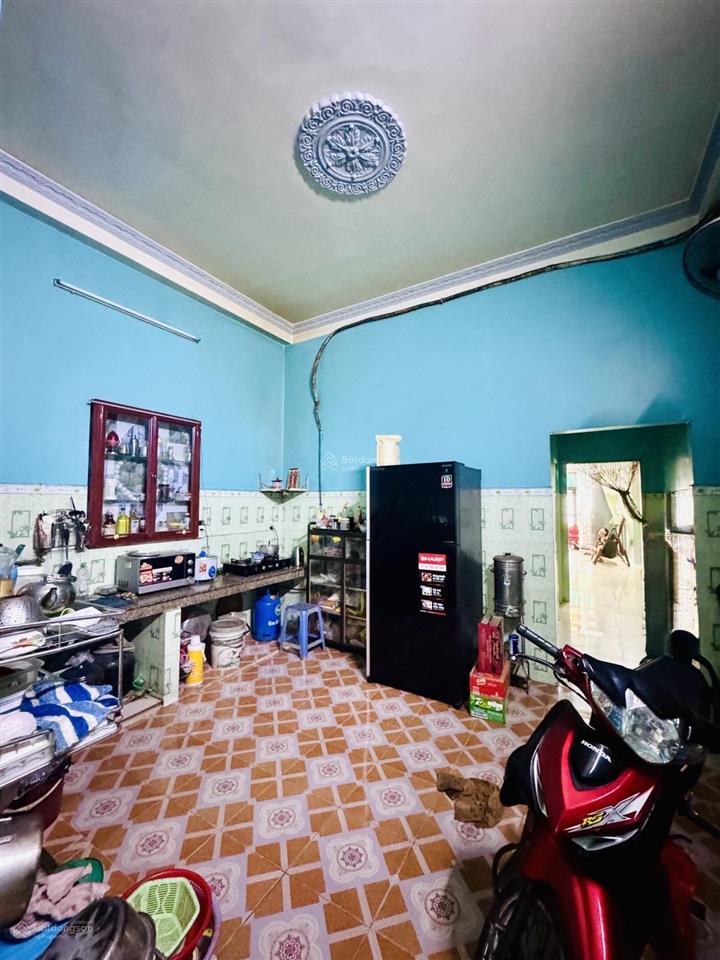Nhà hxh lê trọng tấn, dt 94m2 (4.5x21m) gần đh công thương, 2 tầng, tiện sửa xây mới. chỉ 7.9 tỷ