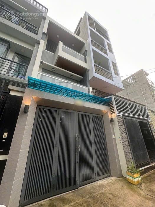 Nhà cấp 4 dt 90m2 (5x18m) phù hợp xây chdv hẻm oto sát mt tây thạnh. giá ngộp 5.5 tỷ