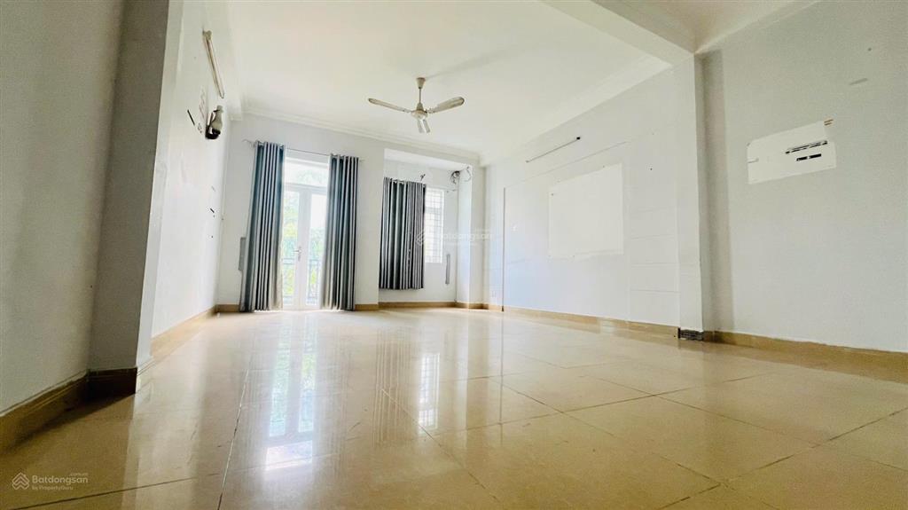 Cho thuê nhà 4 tầng (5x20m) làm văn phòng công ty, mtnb đường s1. chỉ 28tr tl