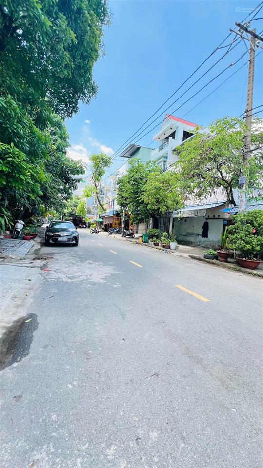 Cho thuê nhà 100m2 (5x20m) 4 tầng dtsd 400m2 làm văn phòng công ty, mtnb đường s1. chỉ 28tr tl