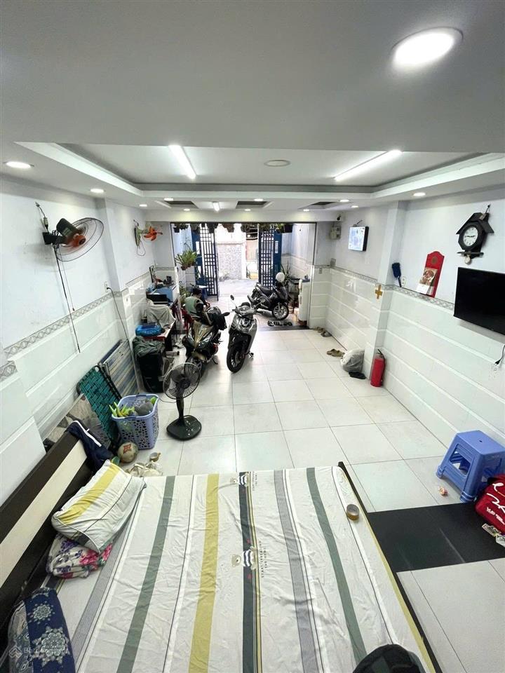 Nhà 4 tầng 90m2 (4.3x21m) hxh 5m sát mt gò dầu, gần aeon mall tân phú. chỉ 9 tỷ