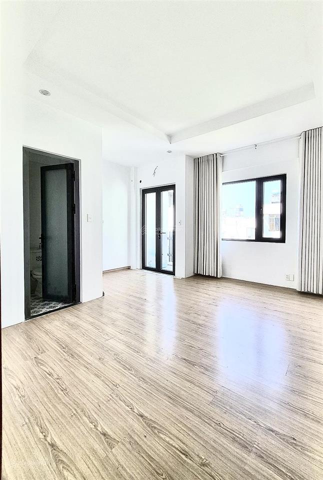 Nhà 5 tầng hxh 9m đối diện công viên nguyễn cửu đàm, dt 5x13m, 5pn. nhỉnh 9 tỷ