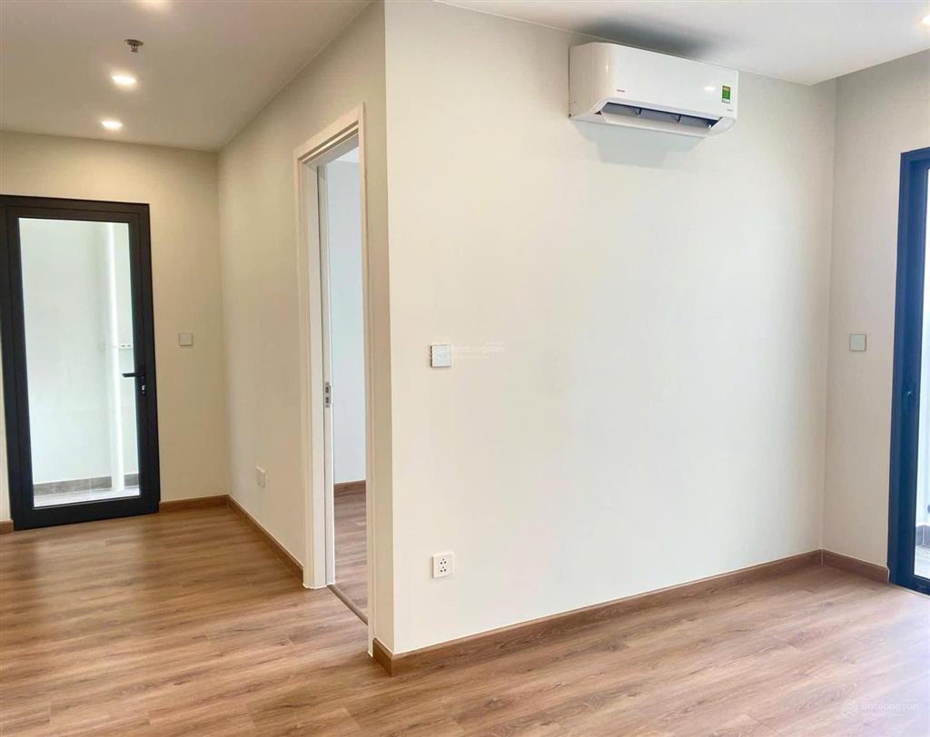 Giá rẻ nhất khu imperia căn 2pn toà i1, 3.8 tỷ, 55m thông thủy, sẵn sổ đỏ, có hỗ trợ vay