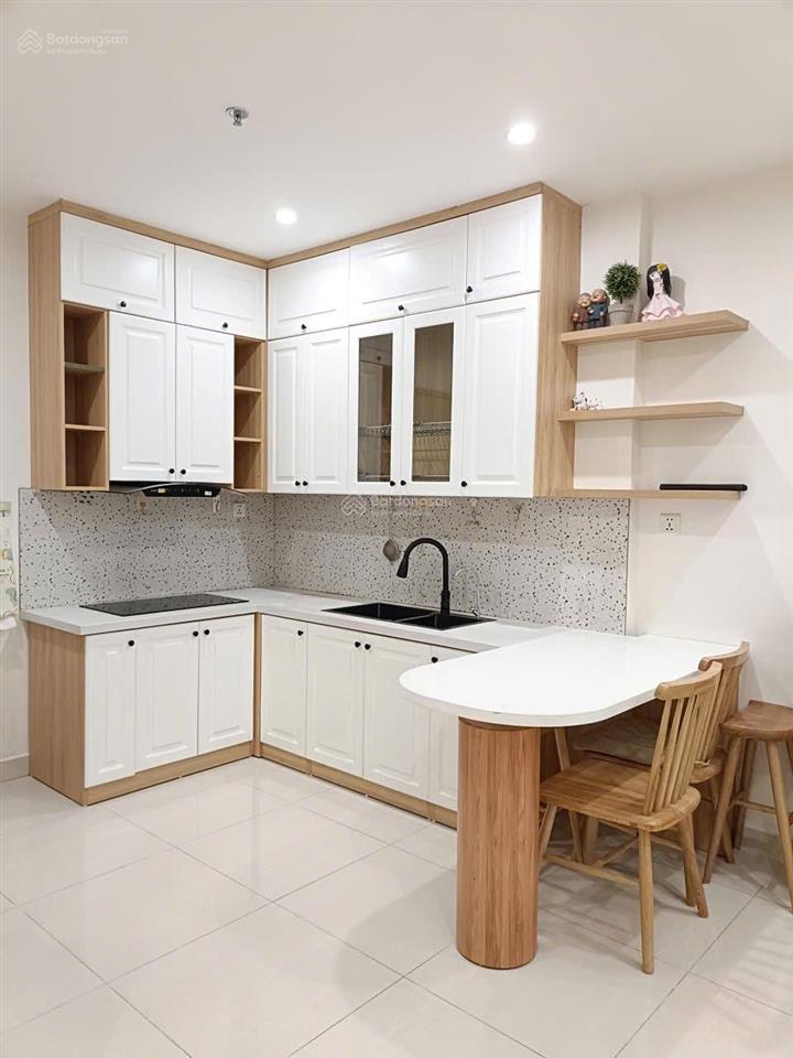 Giá rẻ 2 ngủ 55m toà s303 giá 3,9 tỷ vinhomes smart city sẵn sổ giao dịch