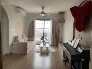 Giá tốt 2 ngủ toà i5 nội thất đẹp 55m, 3.8 tỷ, để lại toàn bộ nội thất, phân khu imperia
