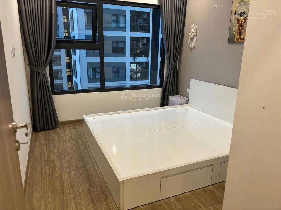 Bán căn 1pn+ 43m 3.3 tỷ tòa s402. giá cho thuê 8.59tr/1 tháng.