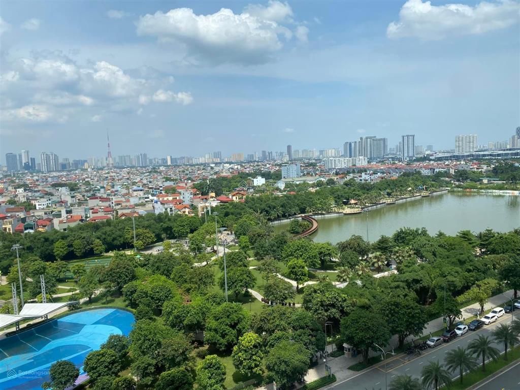 Siêu rẻ bán 2pn + view hồ chỉ 4.9 tỷ, 64m2 toà i2 imperia, full đồ đẹp