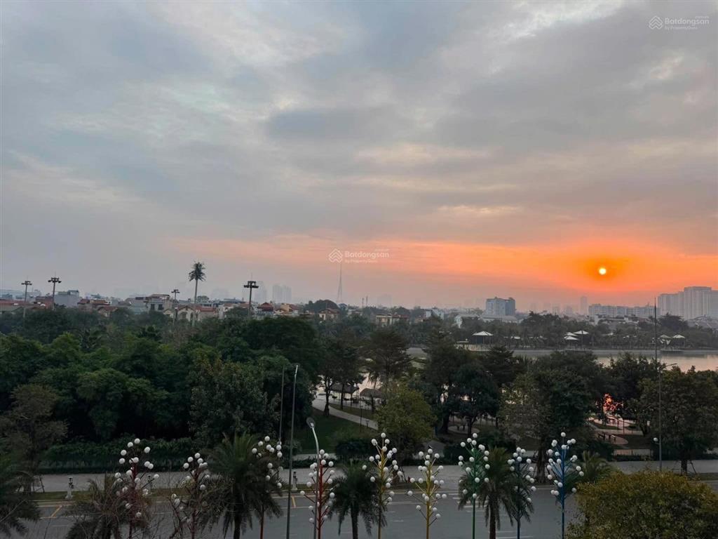 Siêu rẻ bán 2pn + view hồ chỉ 4.9 tỷ, 64m2 toà i2 imperia, full đồ đẹp