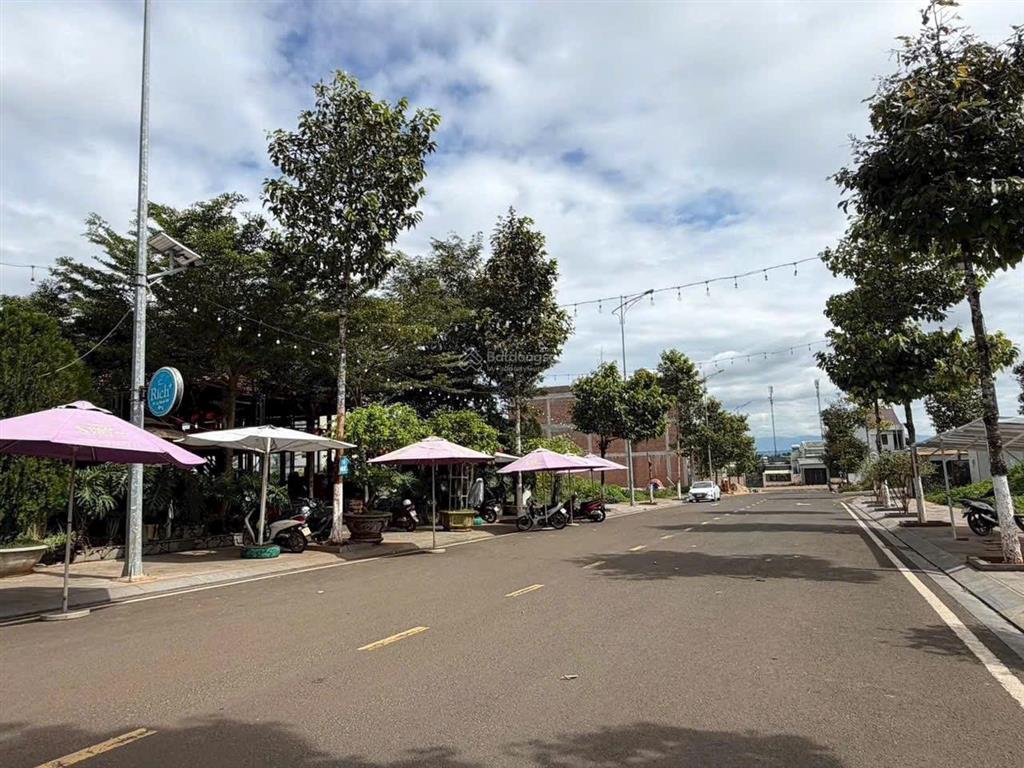 Cần bán lô đất kđt bossco tại phường hội phú, gia lai, 135m2 giá 2,590 tỷ (thương lượng)