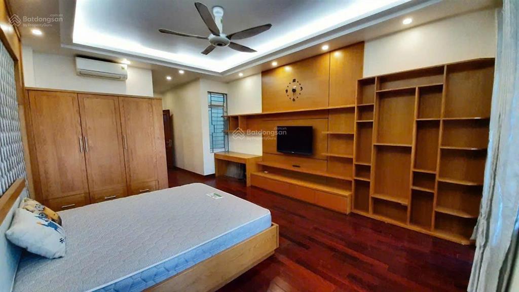 Chính chủ bán nhà mặt phố thụy khuê . hoàng hoa thám . qh ổn định cần bán nhanh  giá đầu tư