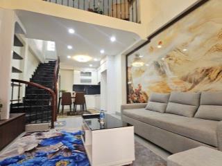 LÔ GÓC LẠC LONG QUÂN, TÂY HỒ.  DT40m2. NGÕ THÔNG. TRƯỚC NHÀ 4m. GIÁ BÁN NHANH 10,3ty. 