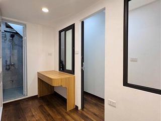 Chung Cư 3 ngủ, Cầu Giấy, Gần nhiều trường Đại học lớn. Lô góc, DT79m. Dân trí cao . 6.3ty