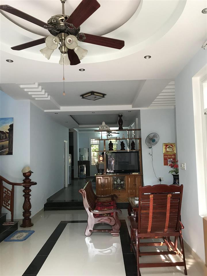 Nhà mặt tiền đường dx18, cẩm thanh. diện tích 442m2 nhà 2 tầng, 5 phòng ngủ, 5 wc. full nội thất