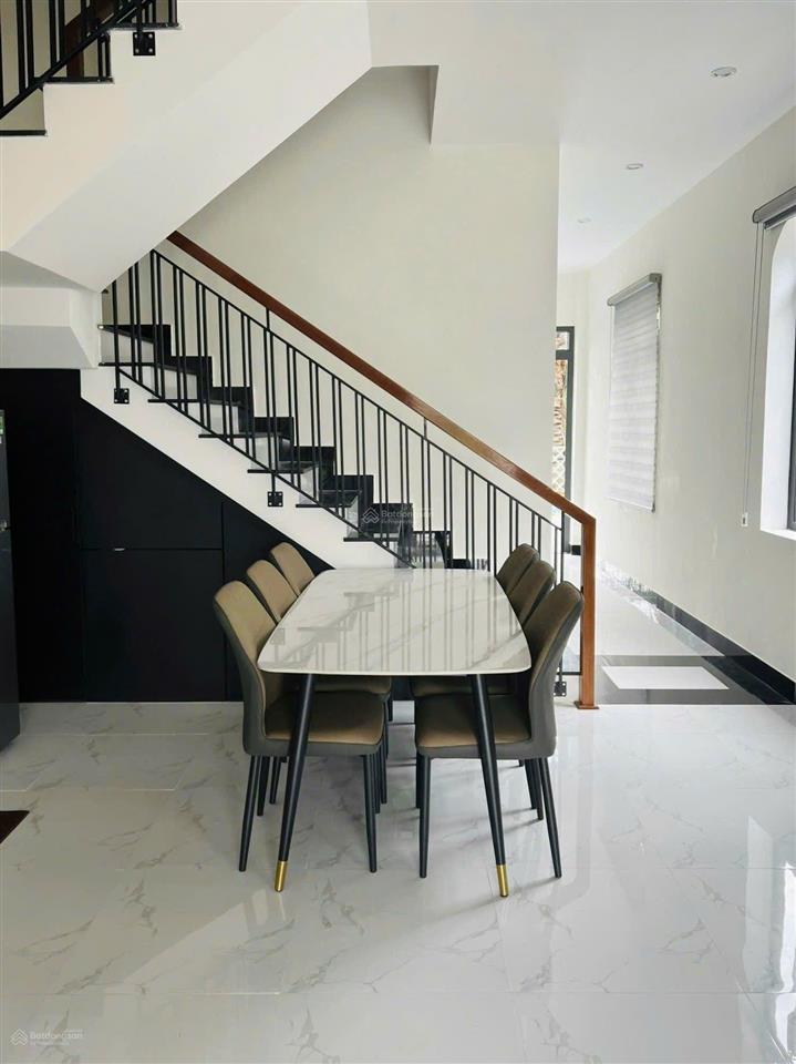 Nhà 2 tầng mặt tiền dx 018, hội an, dt 351m2 ngang 10m 3pn 3wc, hồ bơi, dòng tiền 25tr/tháng