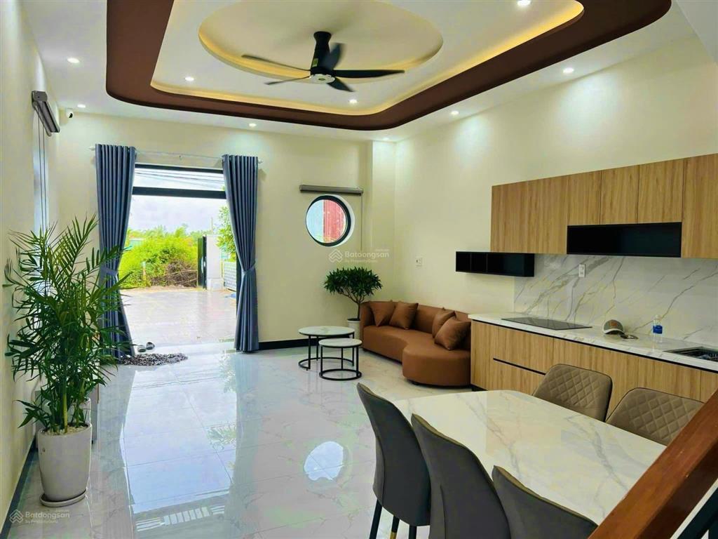 Nhà 2 tầng mặt tiền dx 018, hội an, dt 351m2 ngang 10m 3pn 3wc, hồ bơi, dòng tiền 25tr/tháng