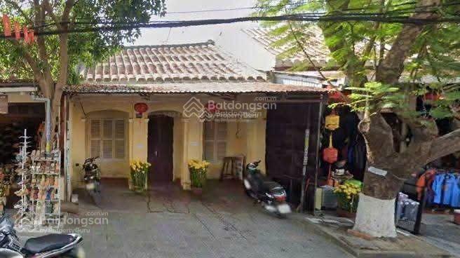 Mặt tiền nguyễn duy hiệu, hội an. sát rạt phố cổ. nơi sản xuất ra tiền