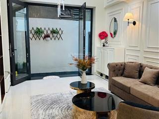 Lô góc 3 thoáng, nguyễn xiển  thanh xuân, 6t thang máy, sân để xe, full nội thất, ô tô cạnh nhà