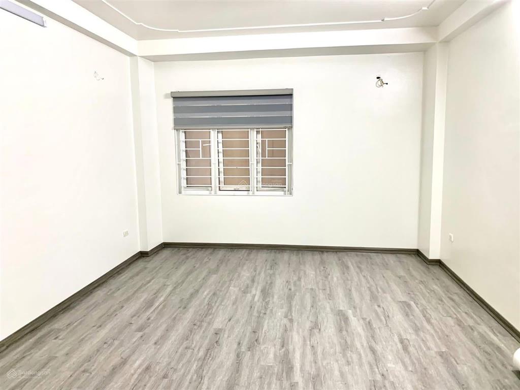 Bán nhà lê trọng tấn hà đông, nhà thoáng trước sau, vị trí đẹp, full nội thất, ngay ngã 4 văn phú.