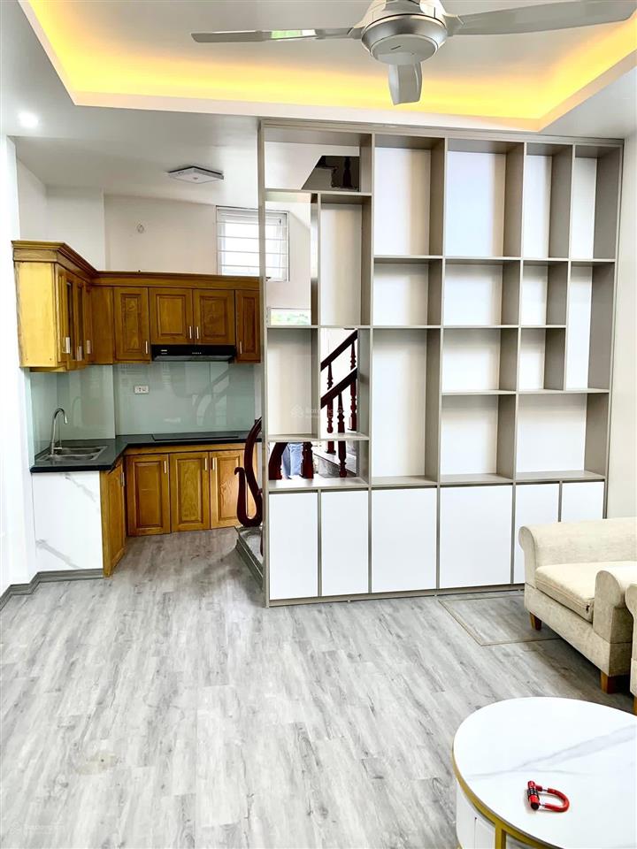 Bán nhà lê trọng tấn hà đông, nhà thoáng trước sau, vị trí đẹp, full nội thất, ngay ngã 4 văn phú.