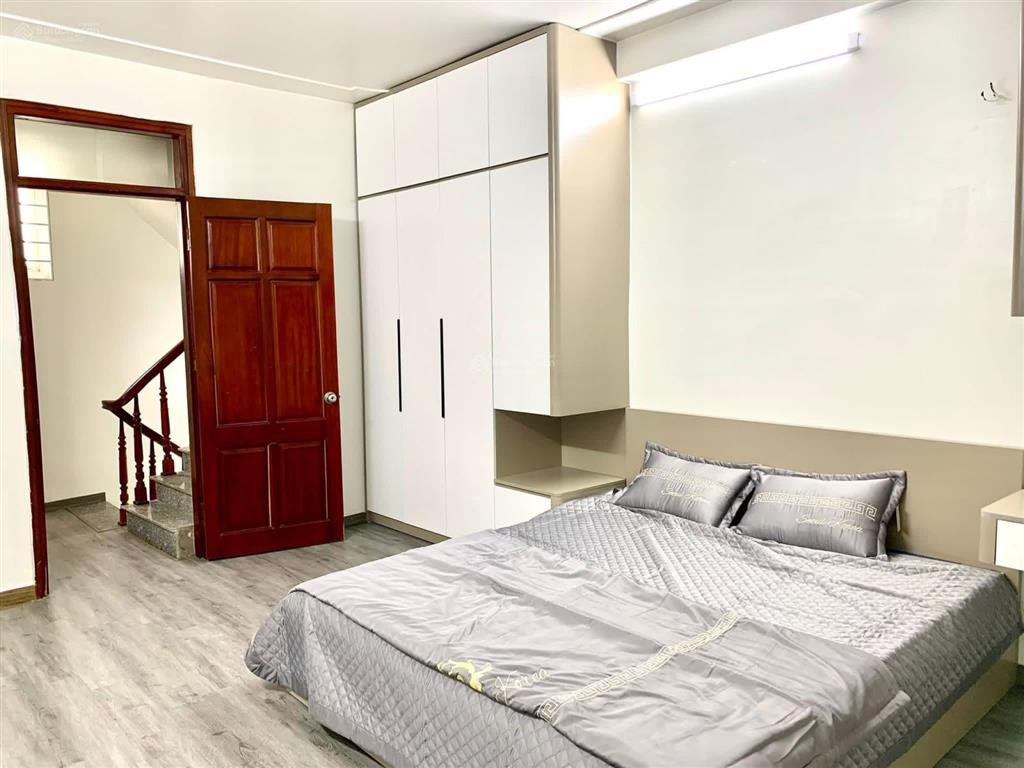 Bán nhà lê trọng tấn hà đông, nhà thoáng trước sau, vị trí đẹp, full nội thất, ngay ngã 4 văn phú.