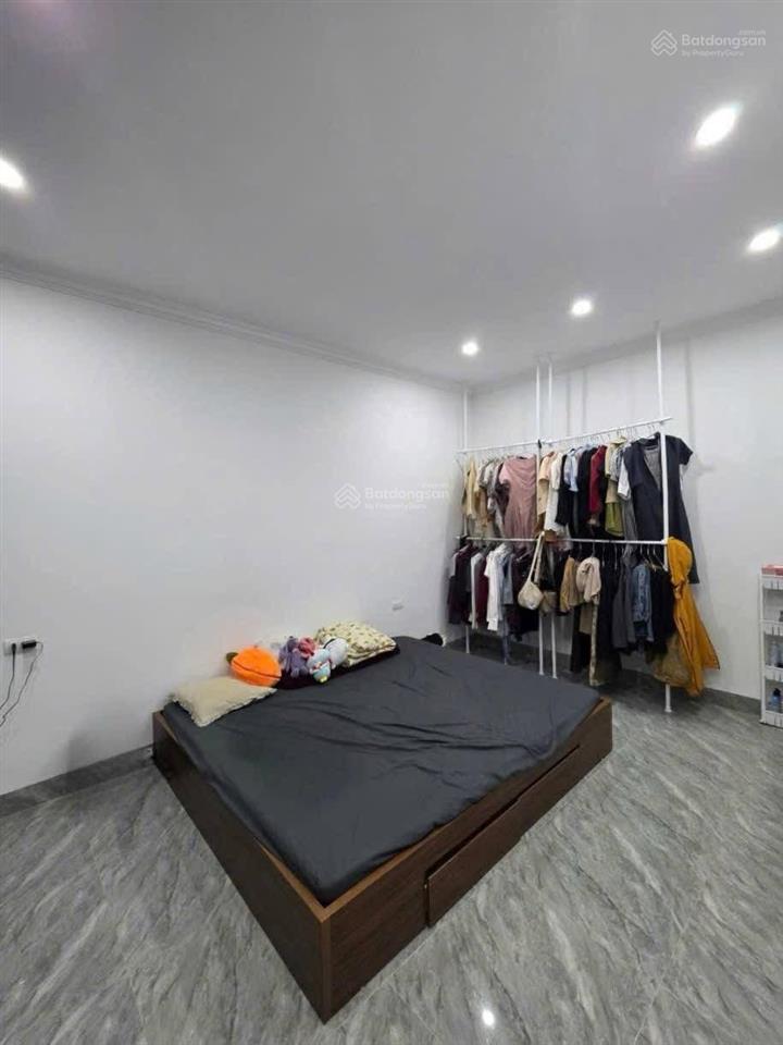 Bán nhà thang máy lê trọng tấn hà đông, vị trí đẹp, ngõ nông ôtô tránh,full nội thất,cạnh parkcity