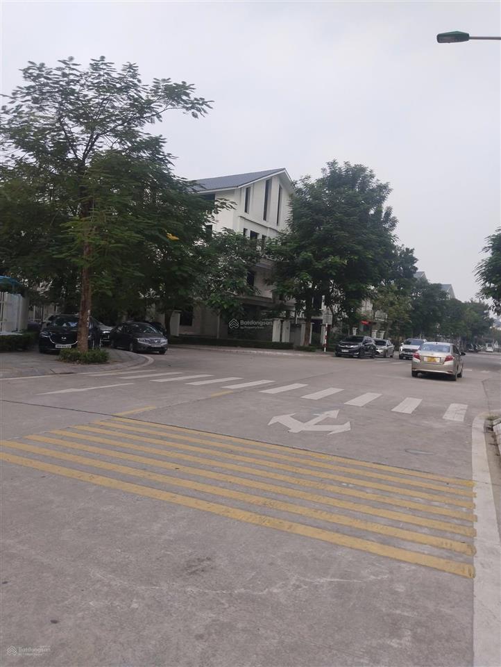 Chính chủ bán bt 330m2 khu c geleximco hà đông, thiết kế hiện đại, full nội thất, gần aeon mall hđ